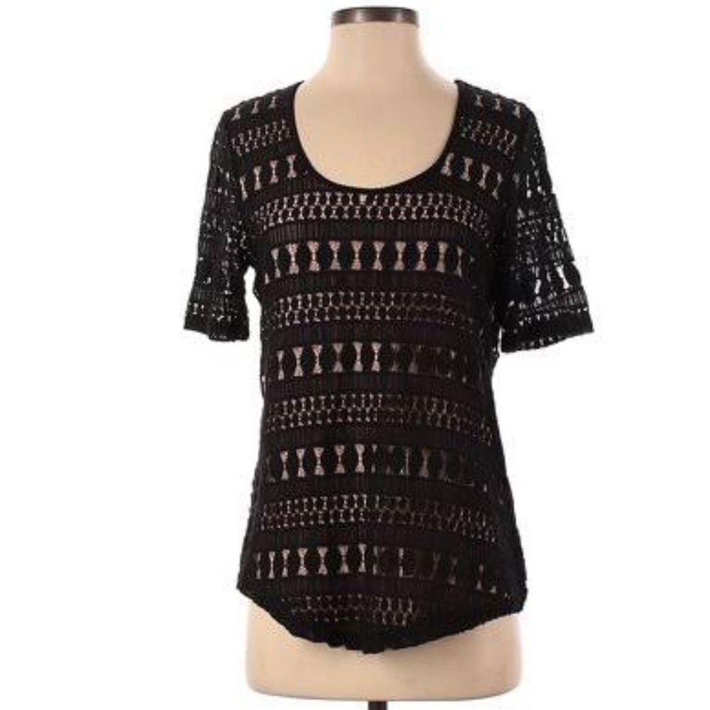 Beautiful black short sleeve top
